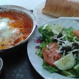 LUCKYS DINNER WEB