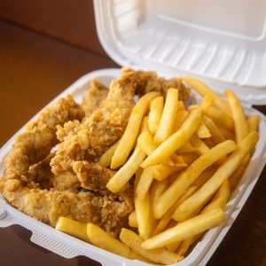 dish with fries
